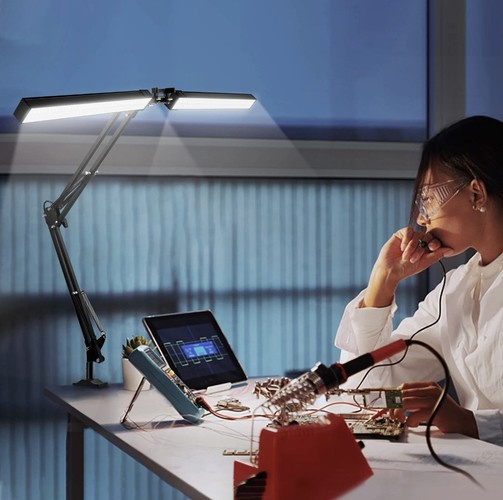 Profesionální LED lampa 24W s duálním osvětlením