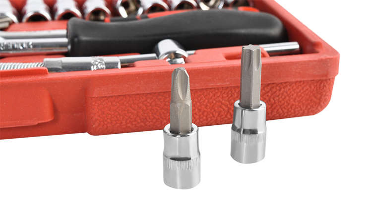 Sada zásuvných klíčů 46 dílů v pouzdru